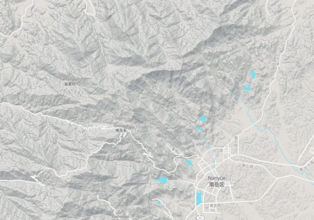 Nanyue Old Town is at the southern foot of the mountain; Zhurong Peak is on the mountain to its north; hillshade and 100 m contours