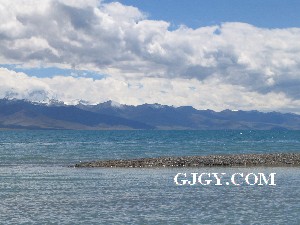 Namtso and the Nyainqêntanglha range